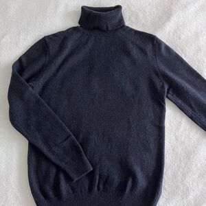 Heavy Knit Turtleneck